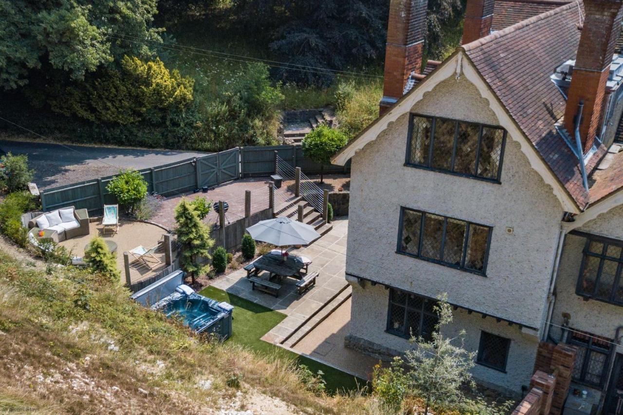 Hockley House By Bloom Stays Folkestone Exterior photo